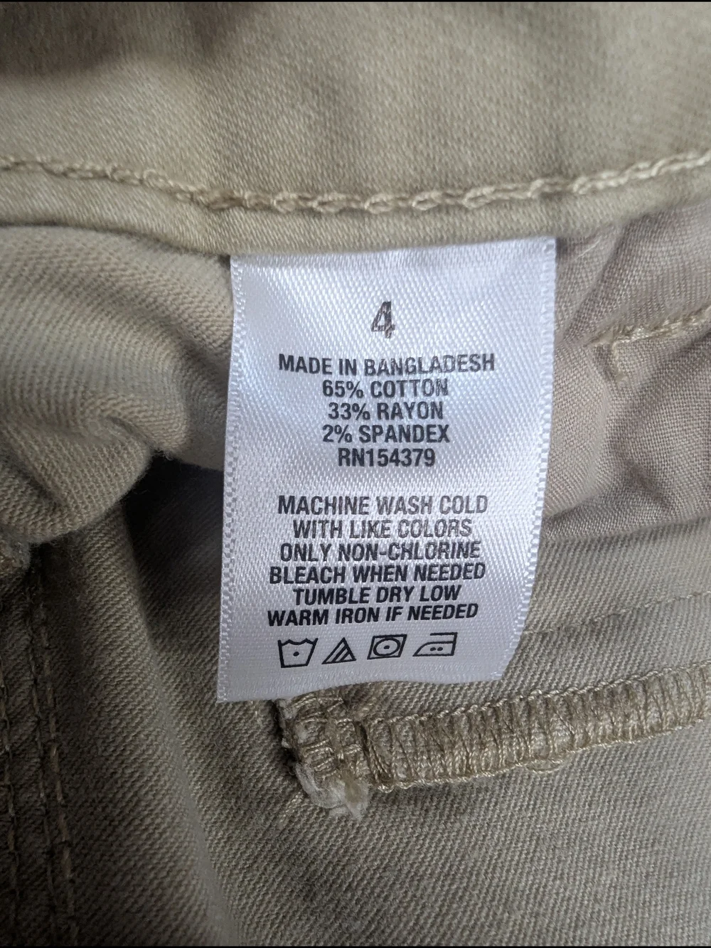 Aeropostale Aero High Rise Midi Shorts Khaki Tan Chino Cuffed Size 4
